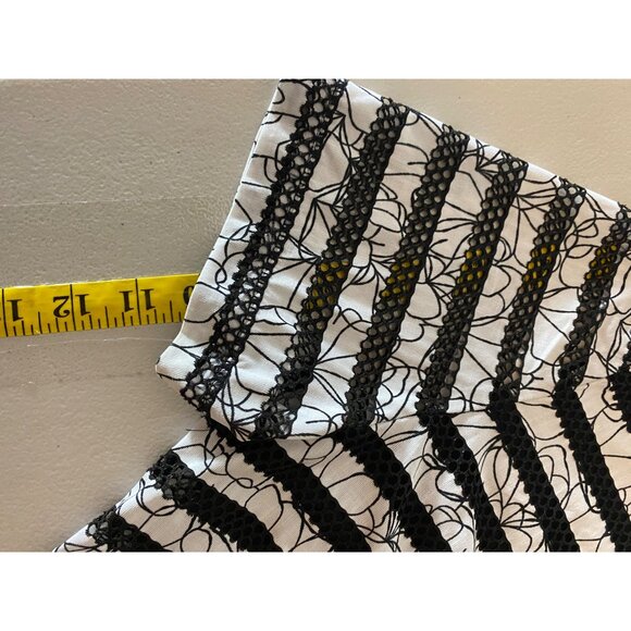 Alfani Black White Stripe Lace Floral Short Sleeve Tunic Top Ties in Back Large - Picture 10 of 10